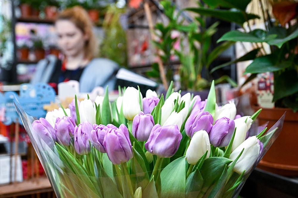 Цветы ко Дню учителя подорожали на 20% за год Цветы ко Дню учителя подорожали на 20% за год