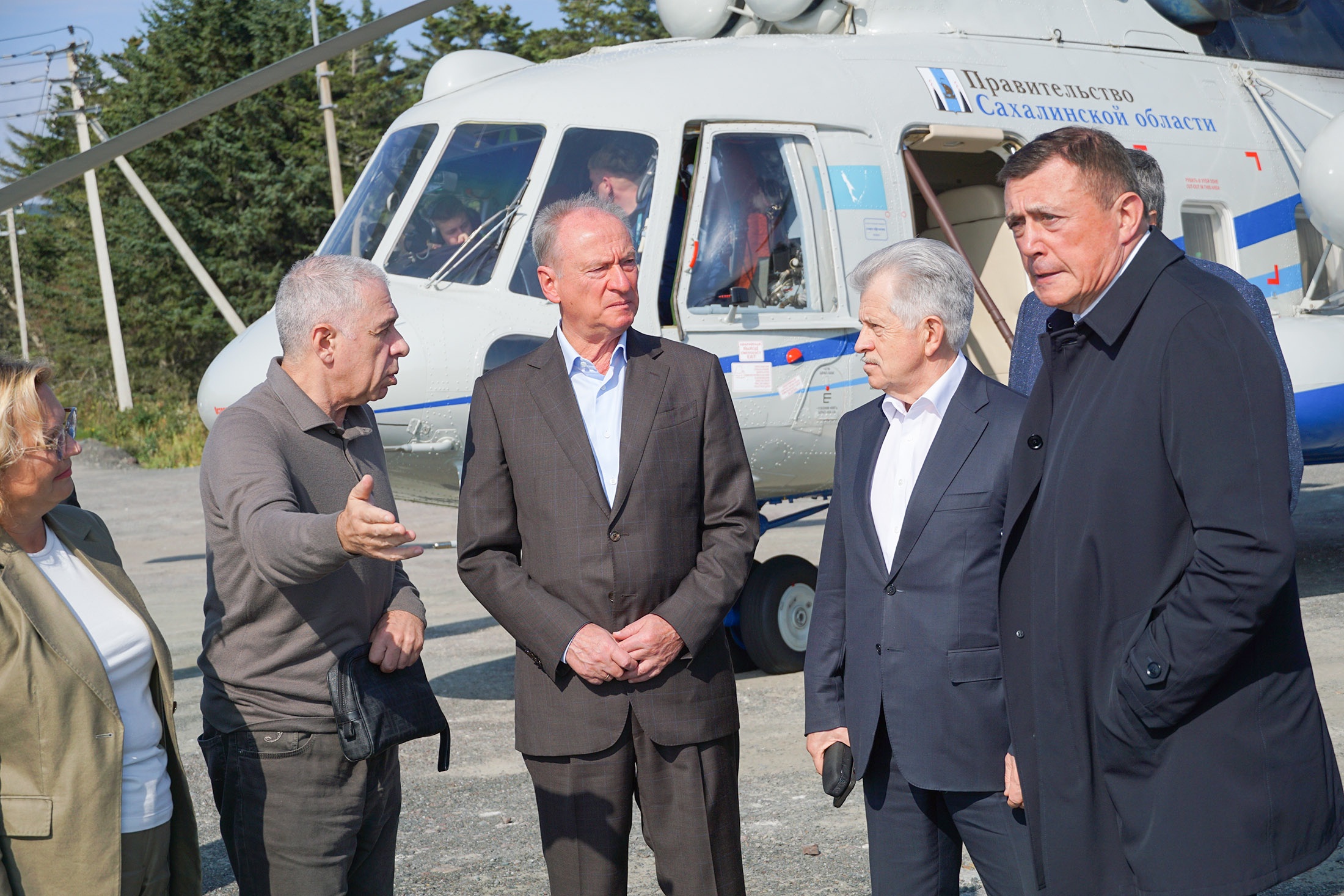 Николай Патрушев на Дальнем Востоку выслушал из первых уст о достижениях и проблемах рыбопромысловиков и судостроителей.