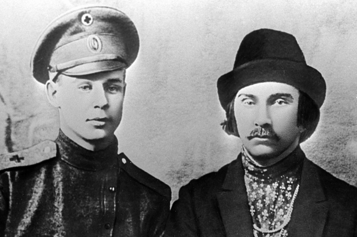 Сергей Есенин и Николай Клюев. 1916 г.