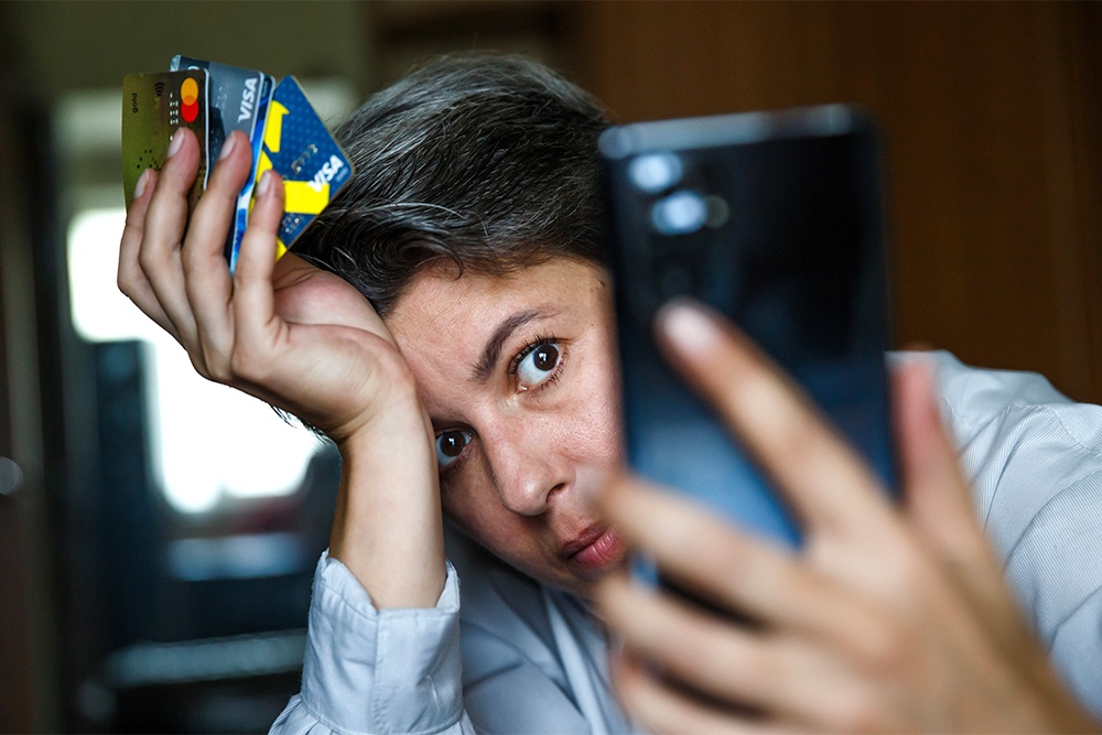 Главные причины падения людей в долговую яму - высокие проценты и цепочки микрозаймов.