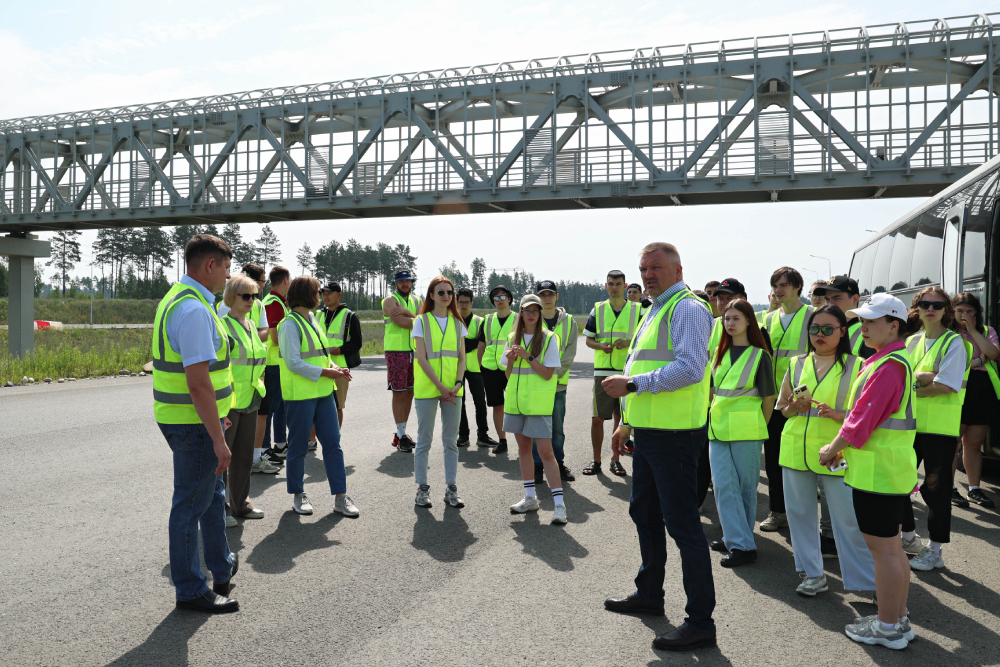 Знакомство со своей будущей работой: студенты кафедры "Автомобильные дороги" ИРНИТУ на строительстве обхода Усолья-Сибирского.