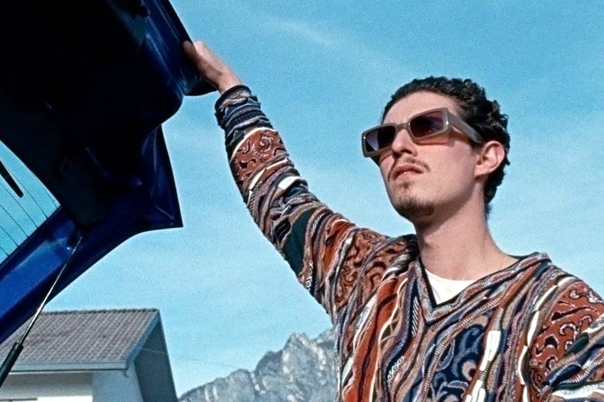 Это путешествие по Венето для героев фильма - цепь ностальгических воспоминаний и открытие новых миров.