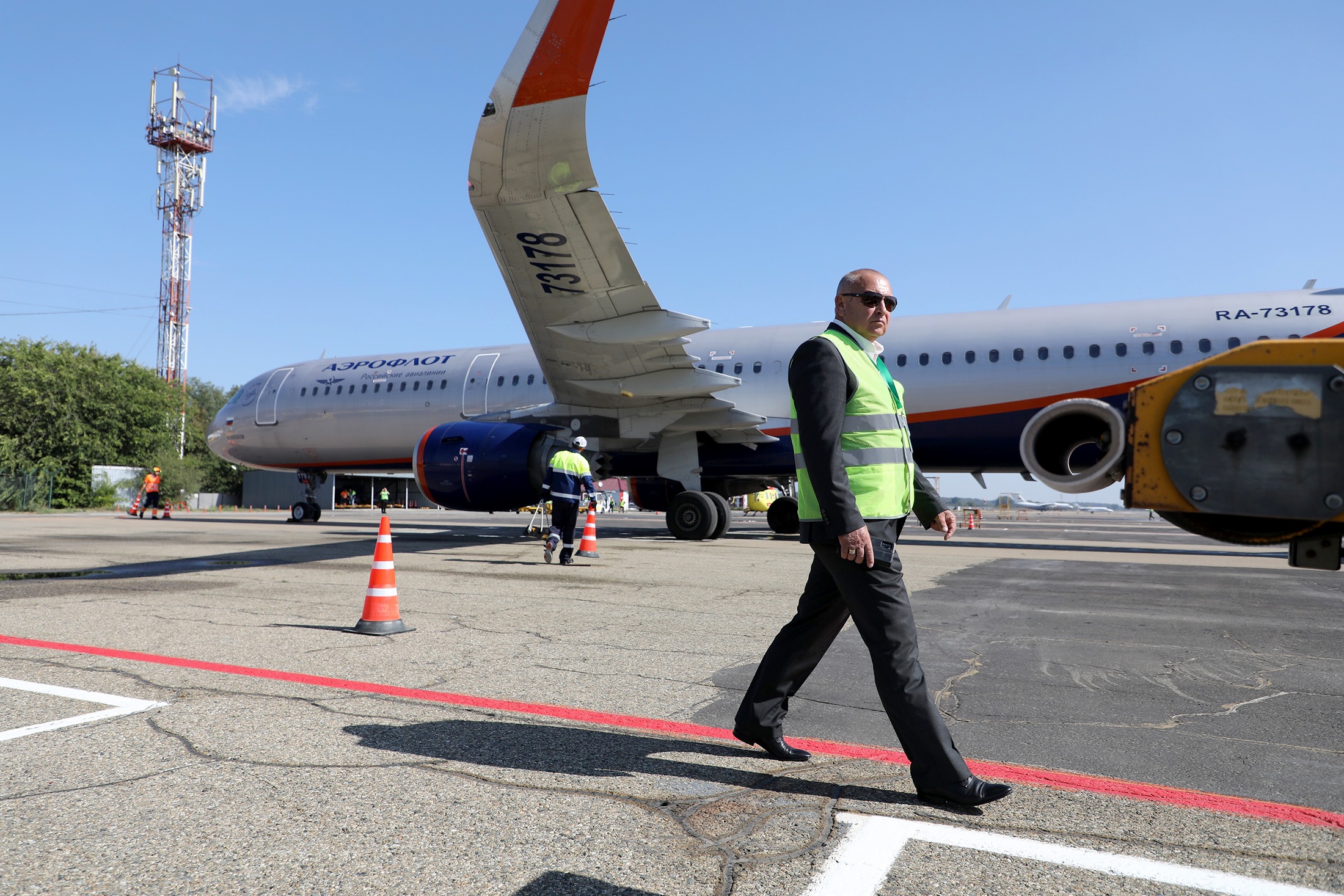 В ближайшее время из аэропорта будут отправляться еще несколько международных рейсов.