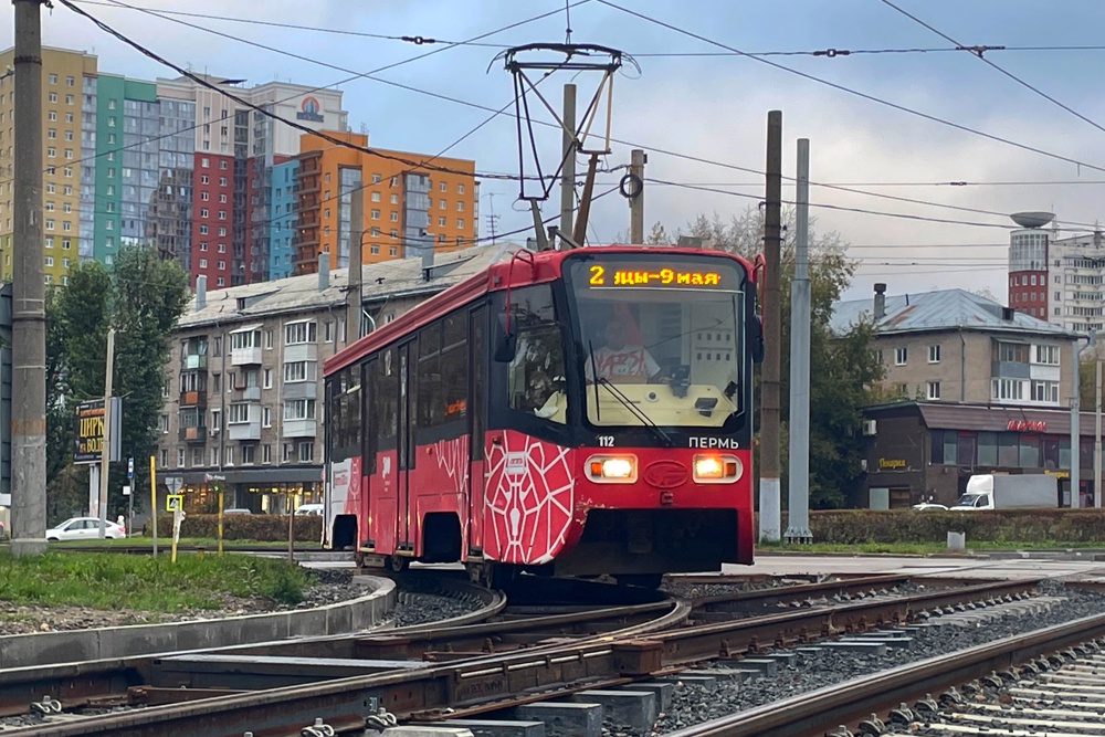 "Двойка" вышла на маршрут с опозданием на три месяца.