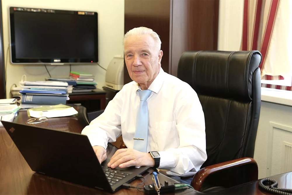 Юрий Бармаков - автор более 500 научных работ.