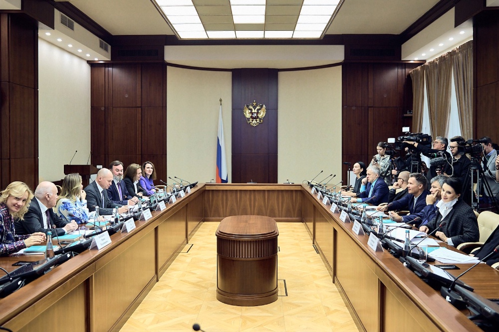 На заседании Наблюдательного совета было решено допустить к окружным полуфиналам 1523 семейные команды.