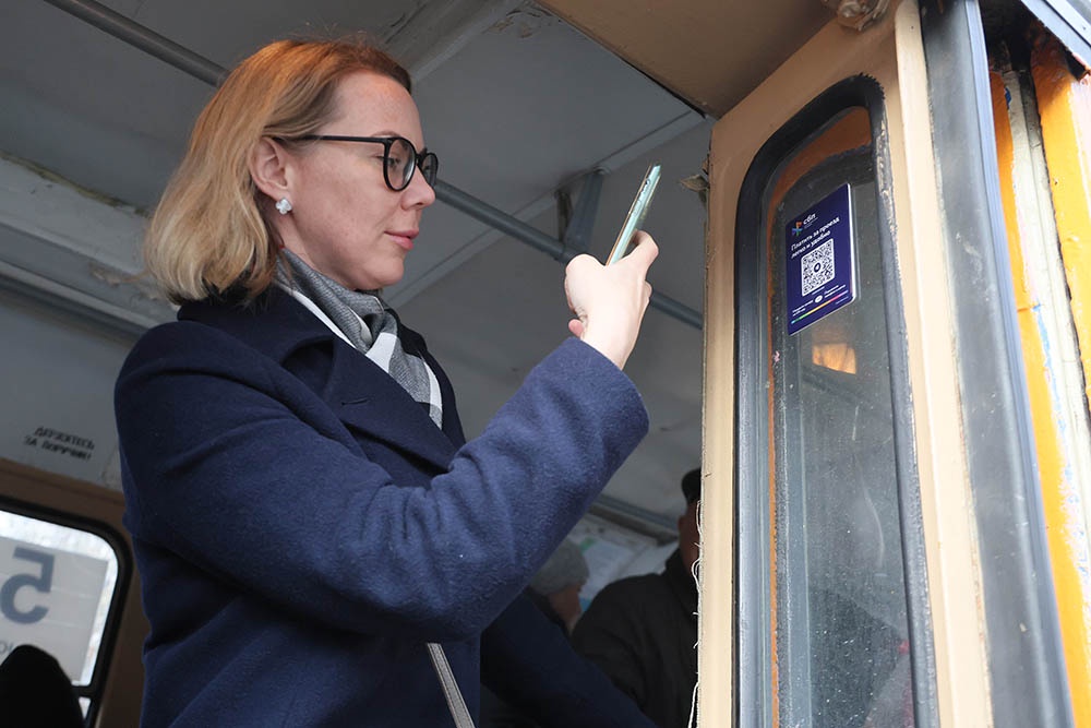 Скидки позволяют пассажирам познакомиться с новым сервисом оплаты проезда, чтобы ощутить его удобства.