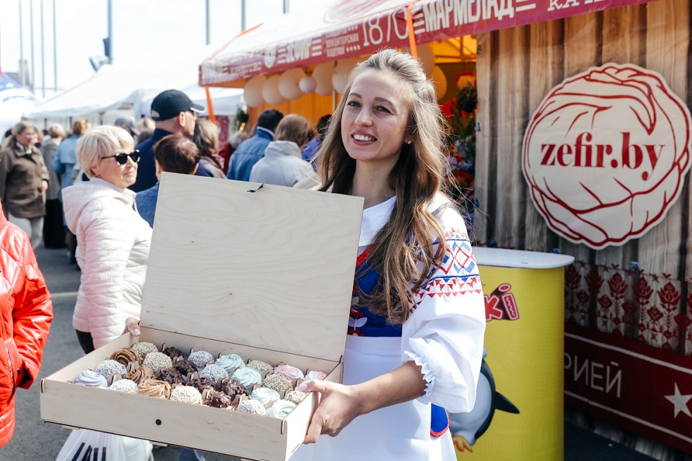 Белорусские продукты питания традиционно пользуются высоким спросом из-за своего качества и доступности цен.