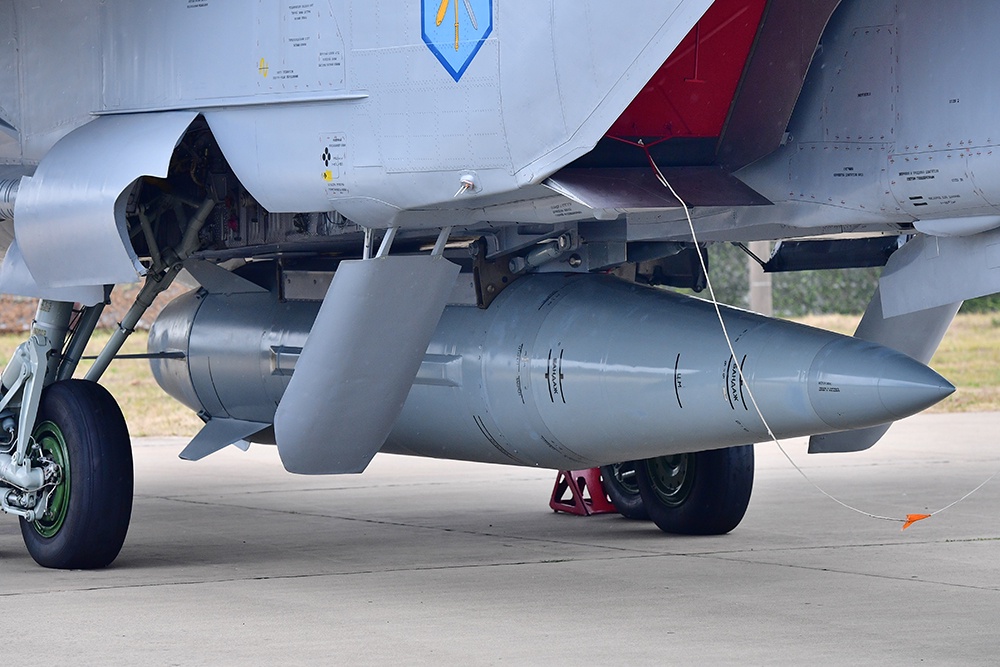 Гиперзвуковой авиационный ракетный комплекс "Кинжал".