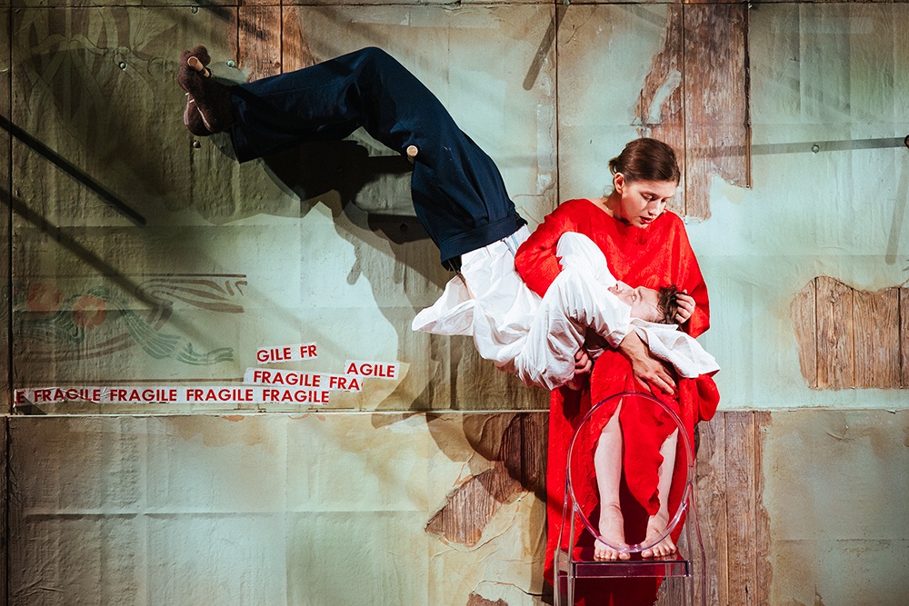 Митю пугает, что Катя - актриса до мозга костей