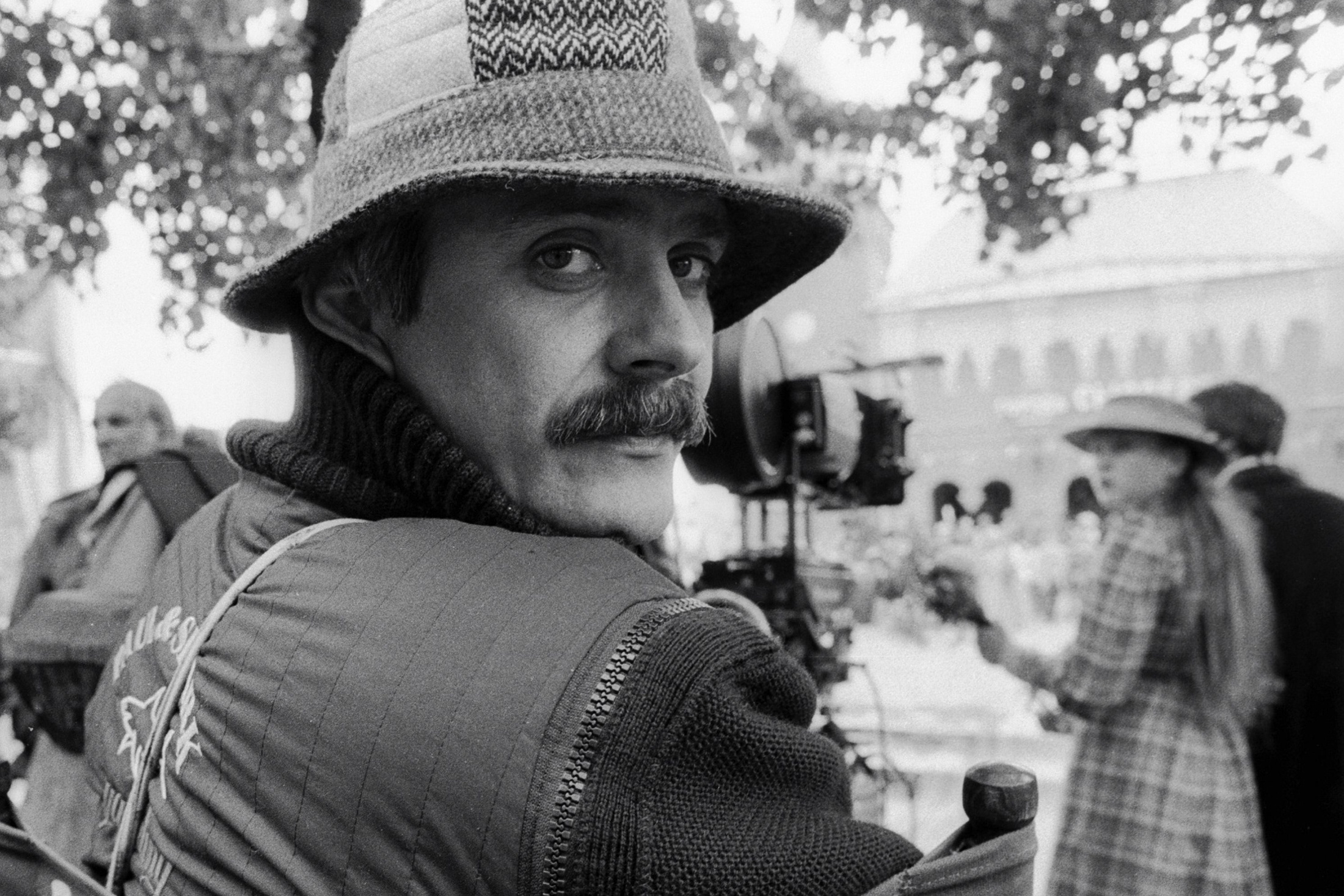 Никита Михалков на съемках фильма "Очи Черные"