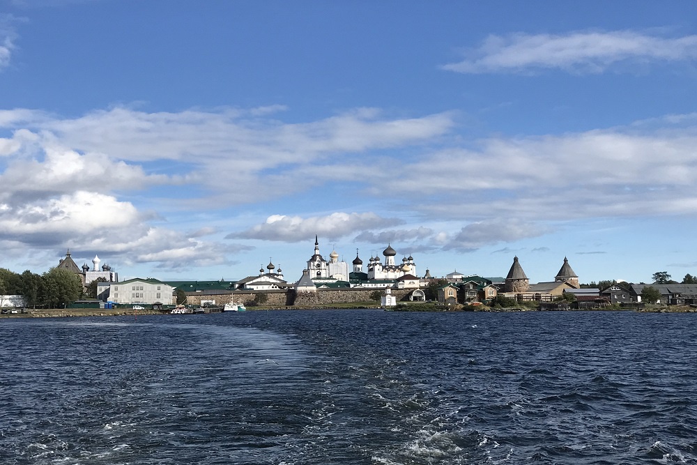 Необходимый объем жидкого топлива в поселок Соловецкий доставлен