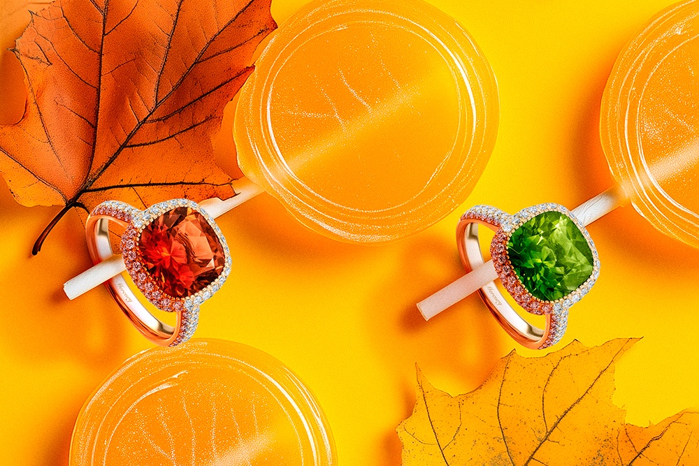 Коллекция Mercury Bonbons, кольцо с цитрином огранки кушон и бриллиантами, кольцо с перидотом огранки кушон и бриллиантами, желтое золото.