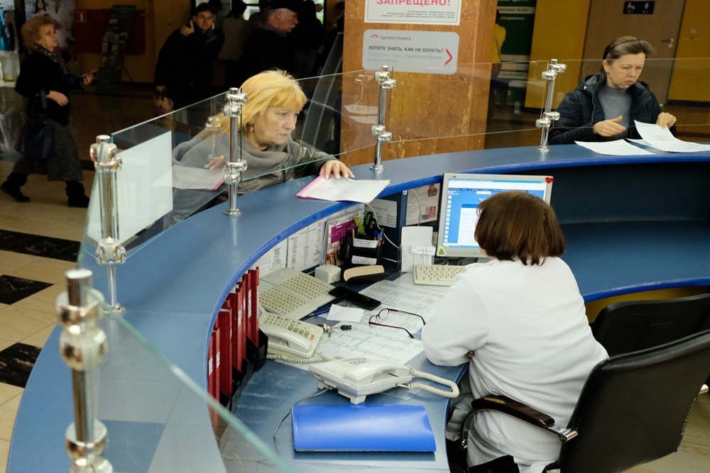 По мнению экспертов, отзывы клиентов о тех или иных товарах или услугах носят лишь информационный характер