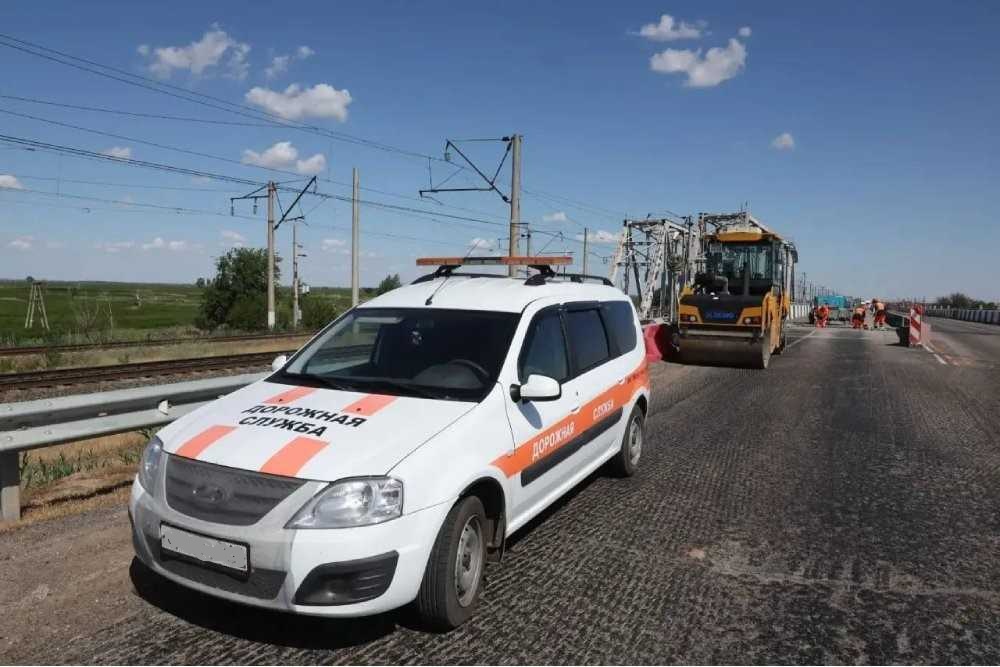 Благодаря нацпроекту "Инфраструктура для жизни" в Астраханской области были отремонтированы больше двух десятков дорог и мостов