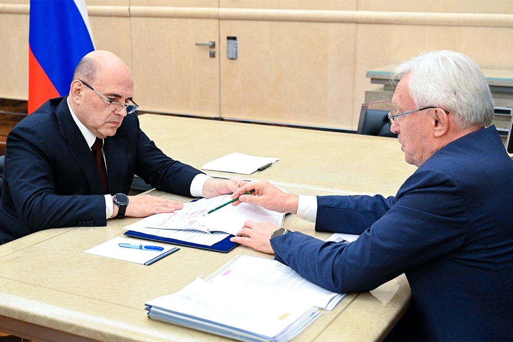 Михаил Мишустин обсудил с Сергеем Когогиным разработку систем автоматизированного проектирования.
