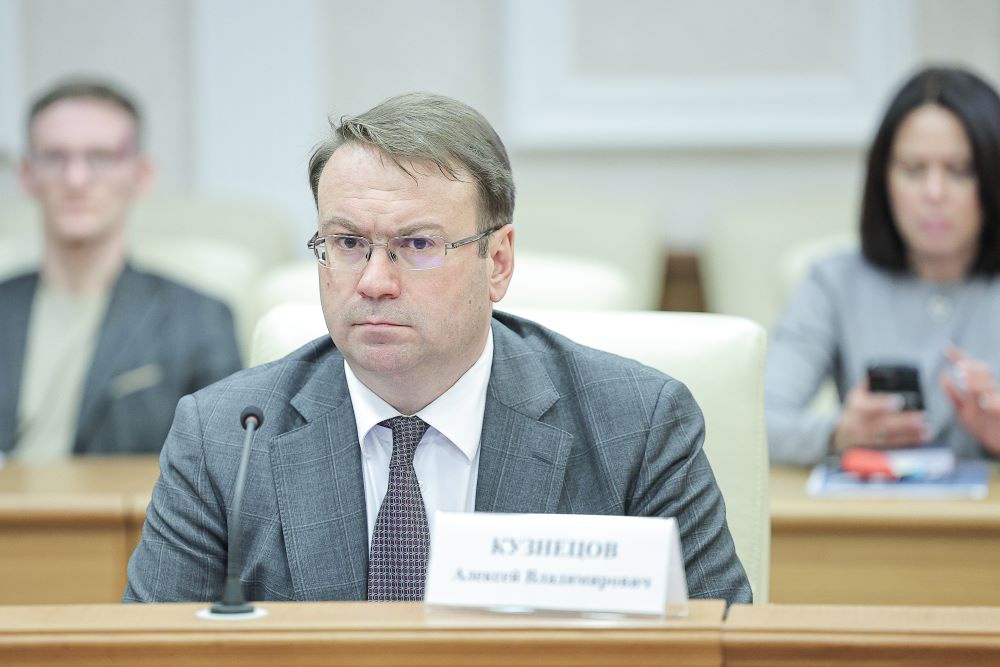 Депутаты рекомендовали переназначить Алексея Кузнецова главой МУГИСО