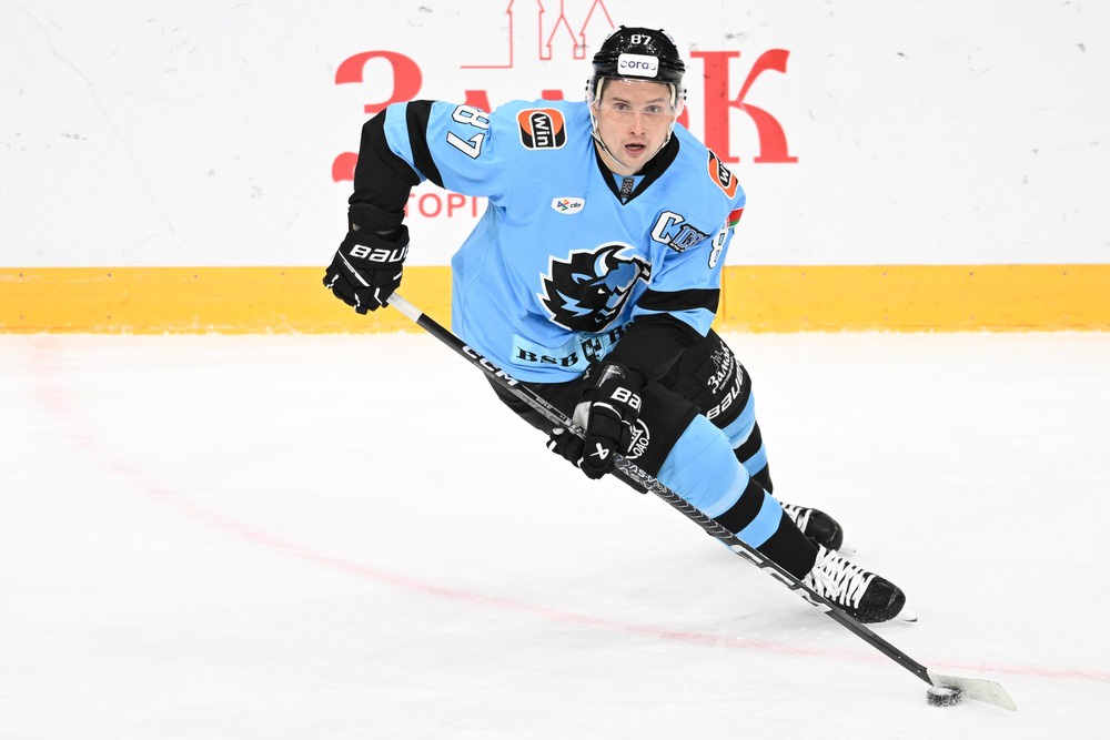 Мало кто в КХЛ сравнится с Вадимом Шипачевым в искусстве передачи.