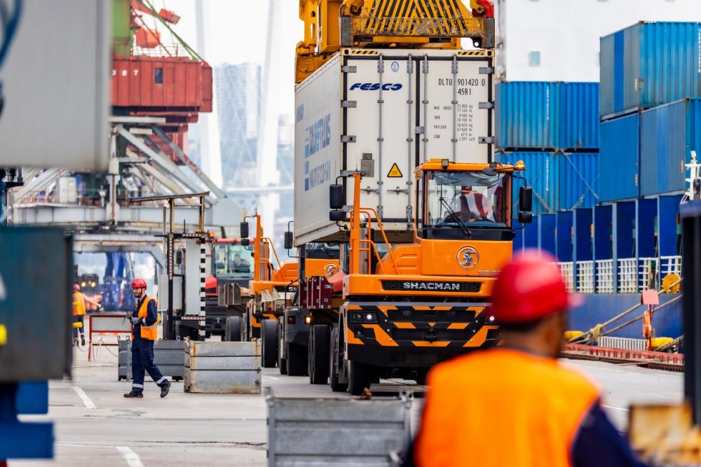 Главный вызов этого года - не дефицит мощностей, а нехватка грузовой базы на фоне снижения импорта Главный вызов этого года - не дефицит мощностей, а нехватка грузовой базы на фоне снижения импорта