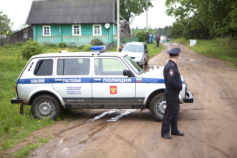 Сельские участковые сегодня порой обслуживают территорию, сравнимую с небольшим государством.
