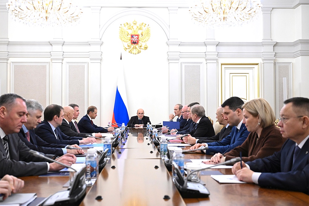 Михаил Мишустин призвал коллег по кабмину и дальше совершенствовать контрольно-надзорную деятельность.