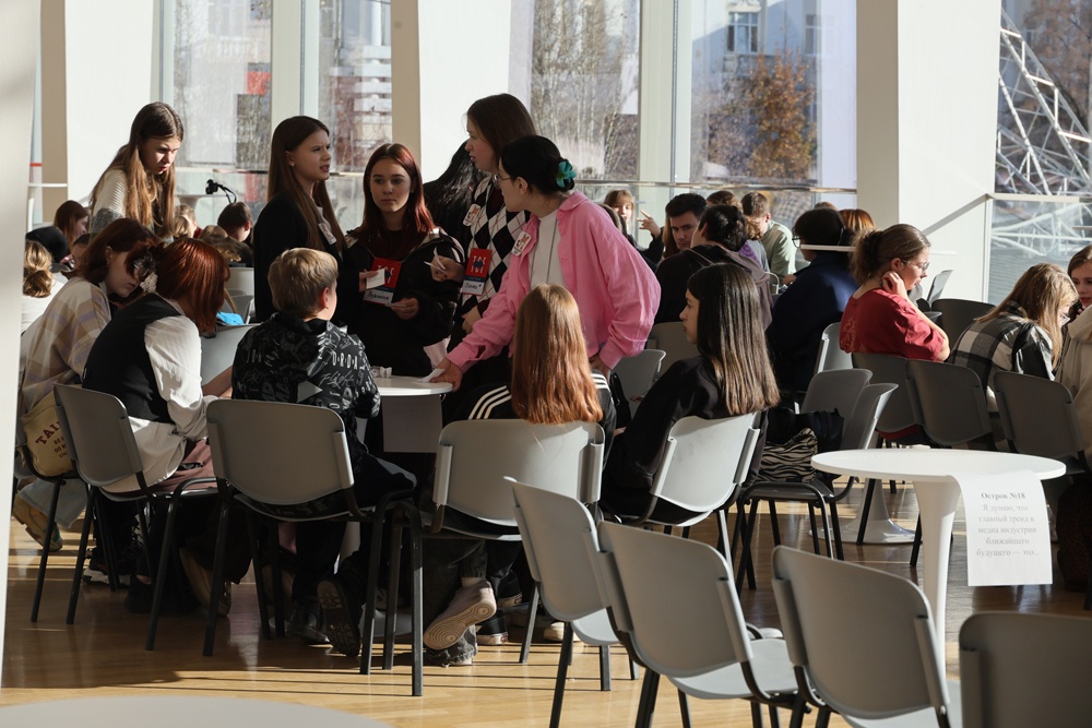 Участники фестиваля продемонстрировали умение работать единой командой.