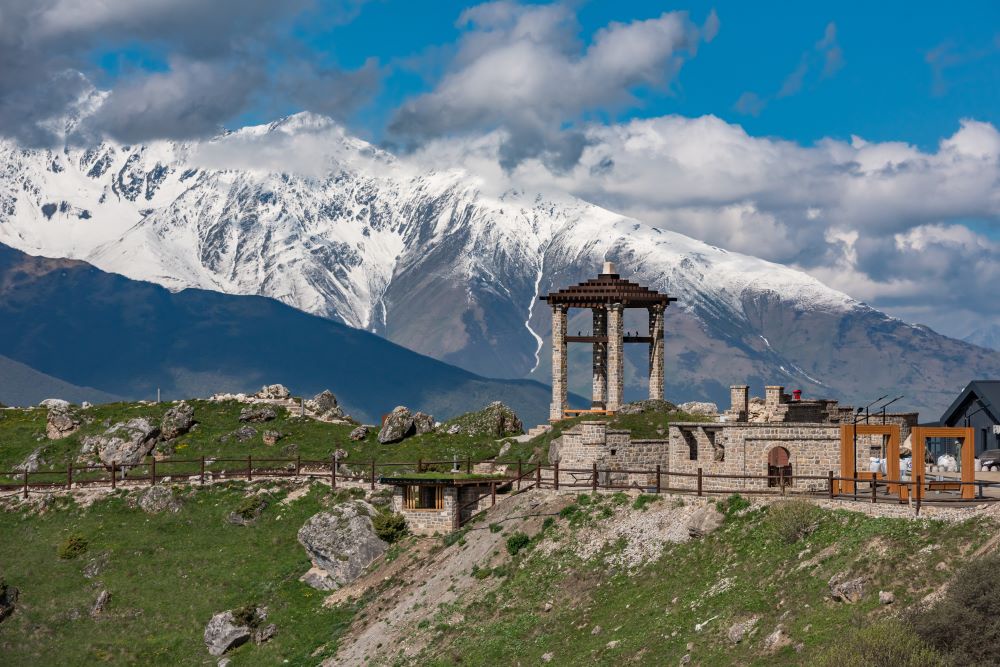 В Джейрахском районе немало мест, интересных для туристов.