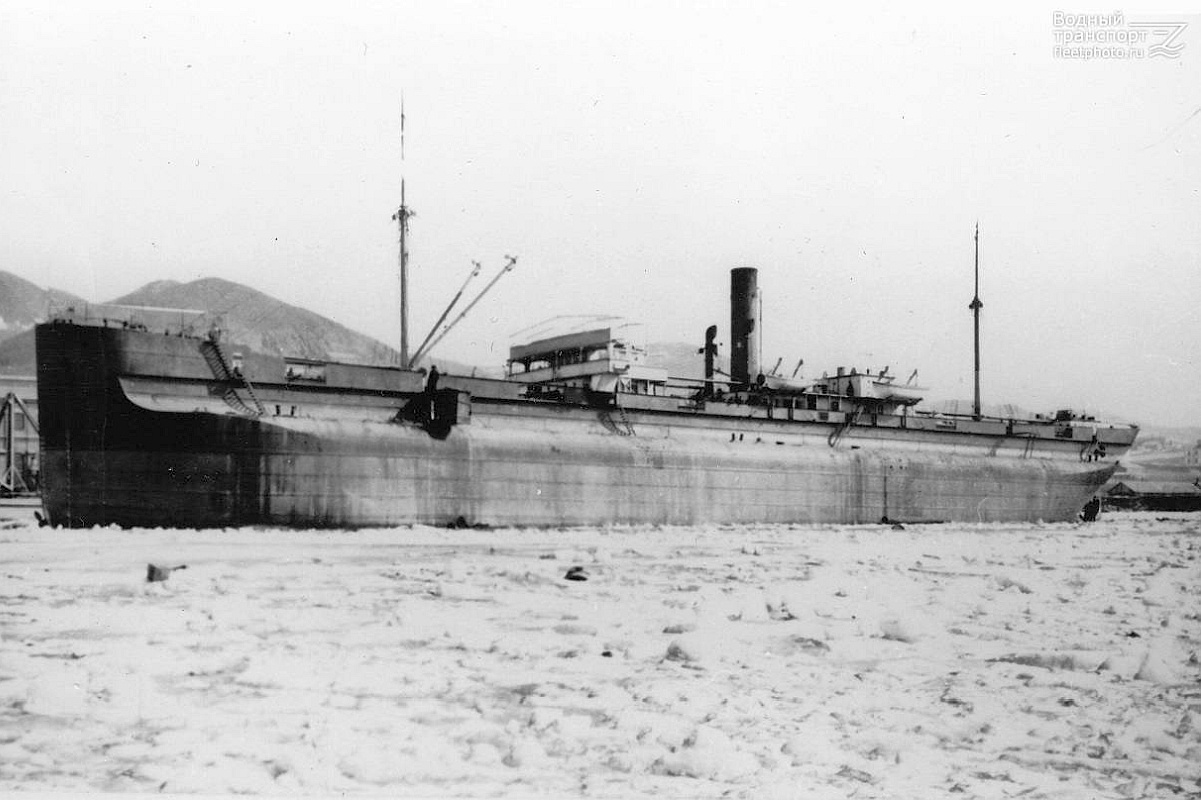 "Тобол" погиб 11 сентября 1917 года. Во время рейса из Блита в Архангельск он был торпедирован немецкой подводной лодкой U-52. "Тобол" погиб 11 сентября 1917 года. Во время рейса из Блита в Архангельск он был торпедирован немецкой подводной лодкой U-52.