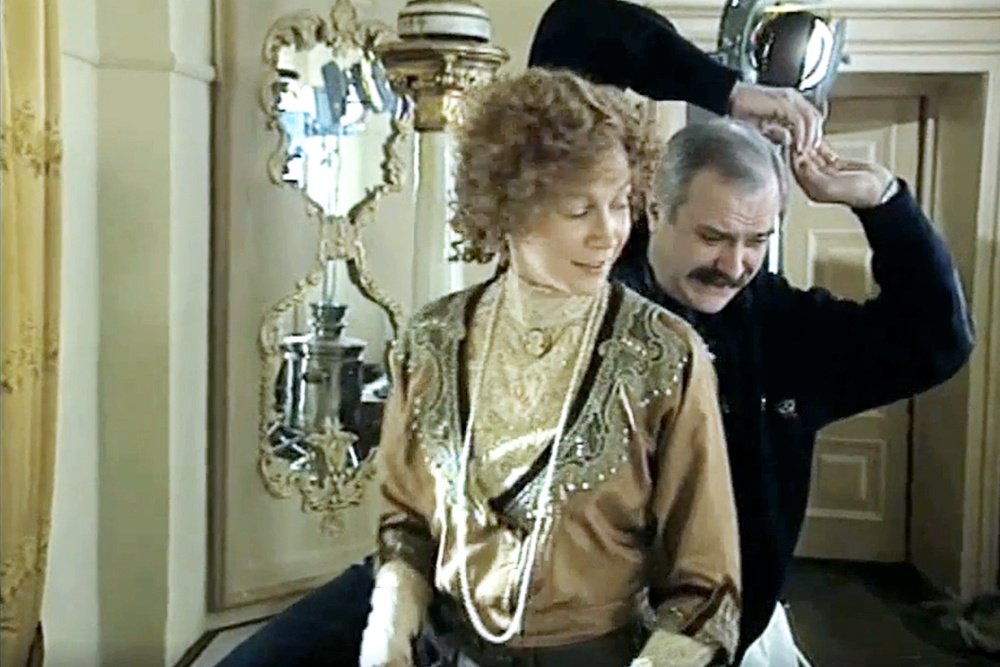 Михалков снял "Вспоминая Чехова" в 1993-м, но понял: не получилось. И положил фильм на полку.