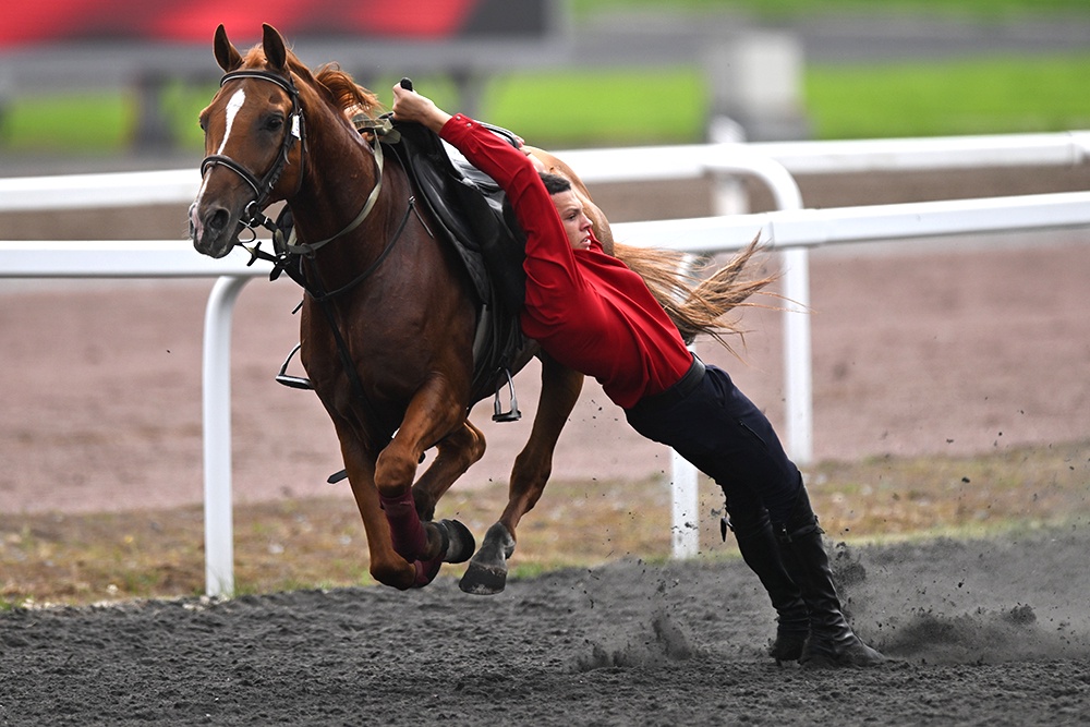 В программу спортивных игр стран БРИКС в Казани была включена вольная джигитовка.