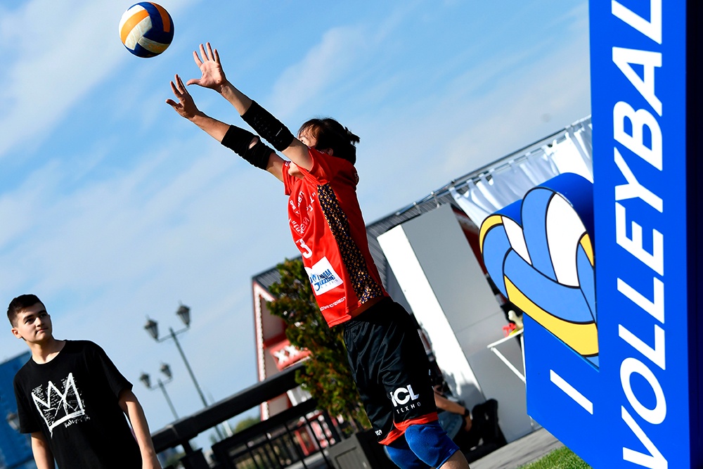 Среди школьных лиг по волейболу одна из крупнейших действует в Республике Татарстан.