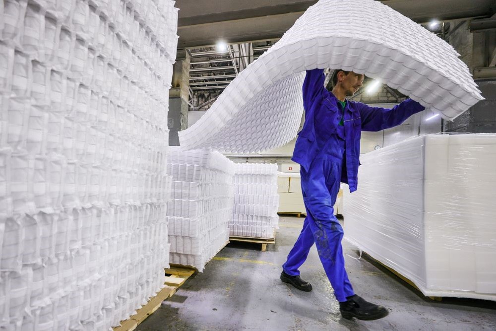 Извлеченные из матрасов пружины планируют направлять на переплавку.