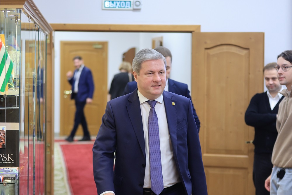 Депутаты единогласно избрали Дмитрия Морева главой Архангельска.