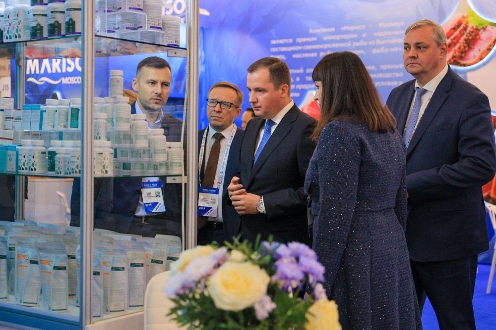 Александр Цыбульский: Экспорт российской рыбы занимает значимую долю поставок на международные рынки