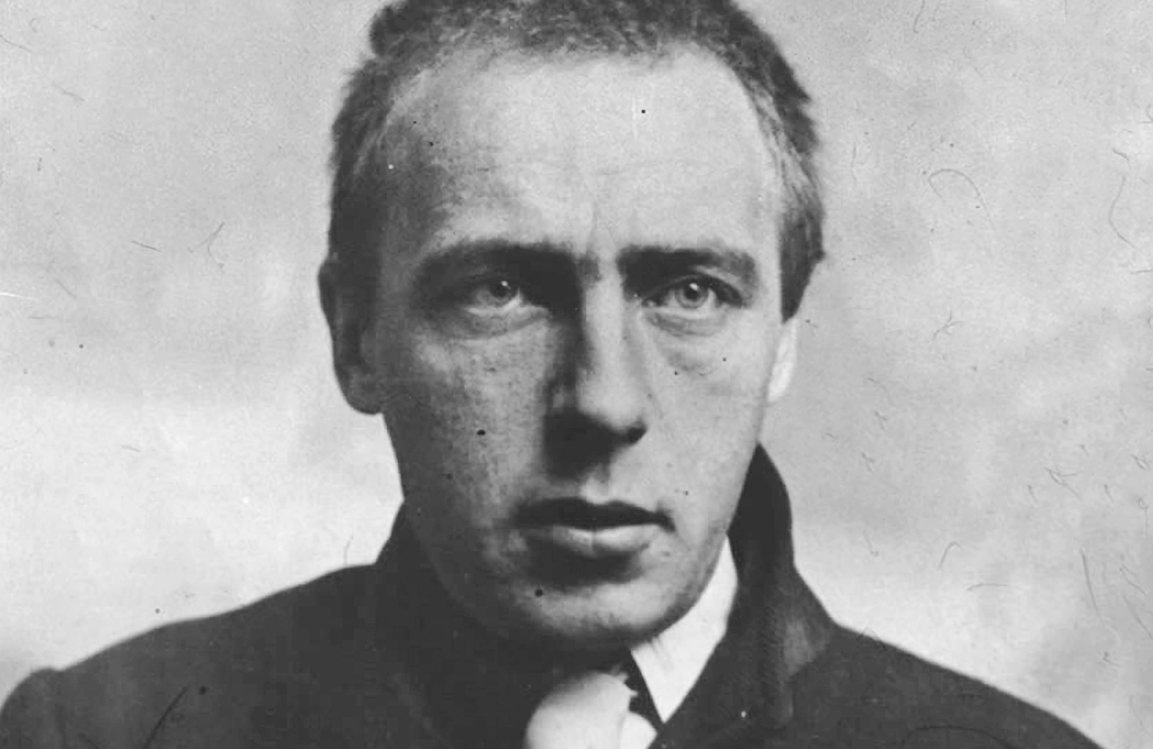 Председатель земного шара Велимир Хлебников. 1920-е