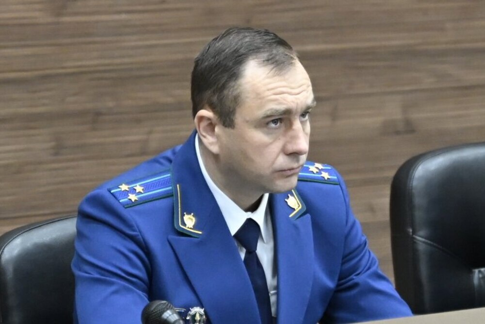 Новым прокурором Брянской области стал Владимир Мосин Новым прокурором Брянской области стал Владимир Мосин