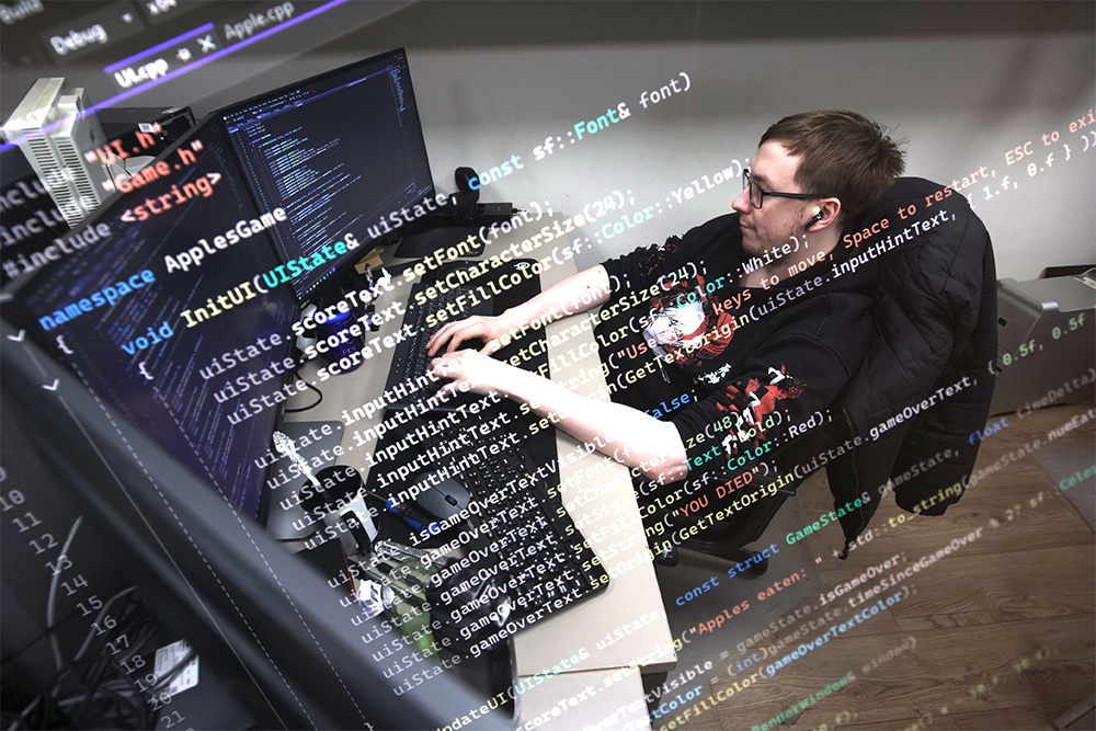 Некоторых специалистов, например тестировщиков, на рынке мало, и им готовы платить больше.