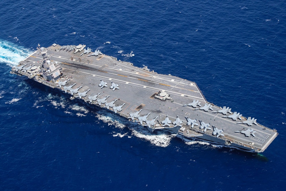 Авианосец "Джеральд Р. Форд", возможно, будет использован для ударов по венесуэльским наркокартелям.