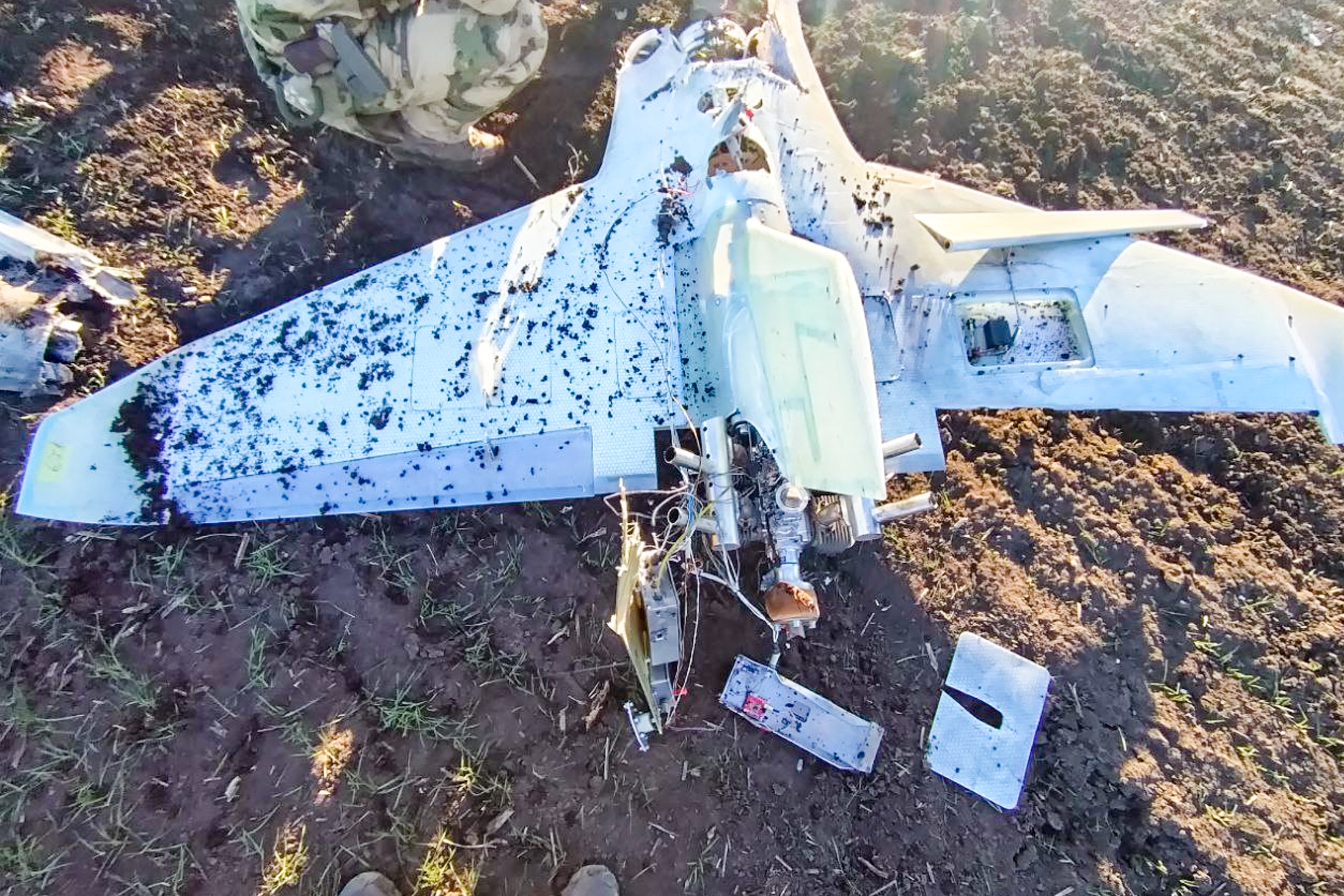 С начала года росгвардейцами в Херсонской и Запорожской области уничтожено более 250 беспилотных аппаратов противника.