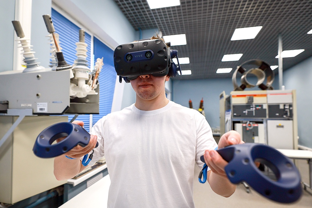 Системы виртуальной реальности помогают отрабатывать действия в различных ситуациях.