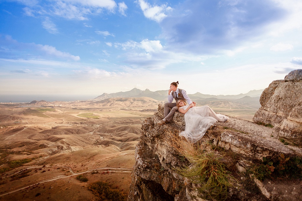 У молодоженов Крым стал популярен после того, как разрешили выбирать для регистрации брака любой отдел ЗАГСа страны.