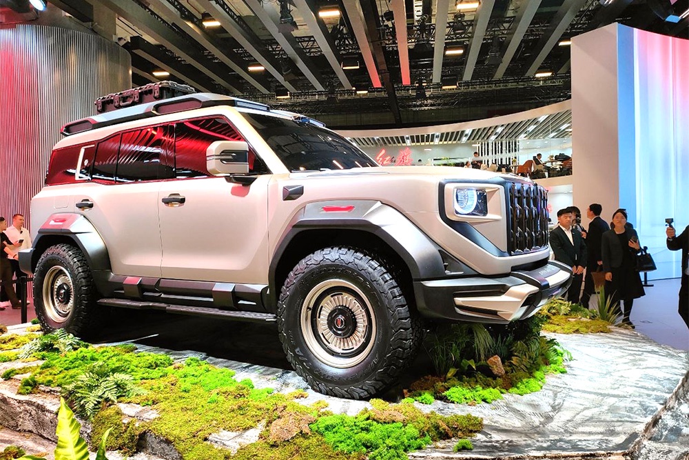 У экстремального вездехода Hongqi есть все шансы добраться и до России.