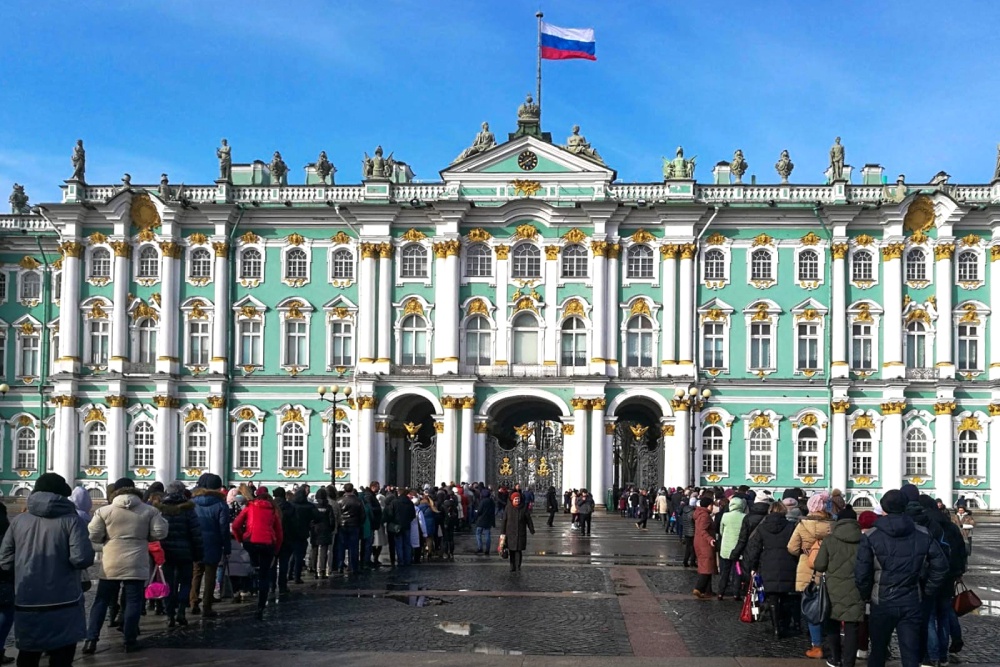 Эрмитаж организует бесплатные дни для всех посетителей в праздники. Ближайший - Рождество.