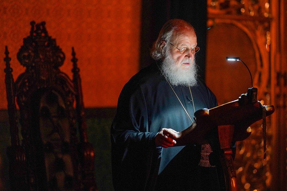 Патриарх Кирилл: Человек не сводим к житейской ушлости, мещанству, к "плотскости".