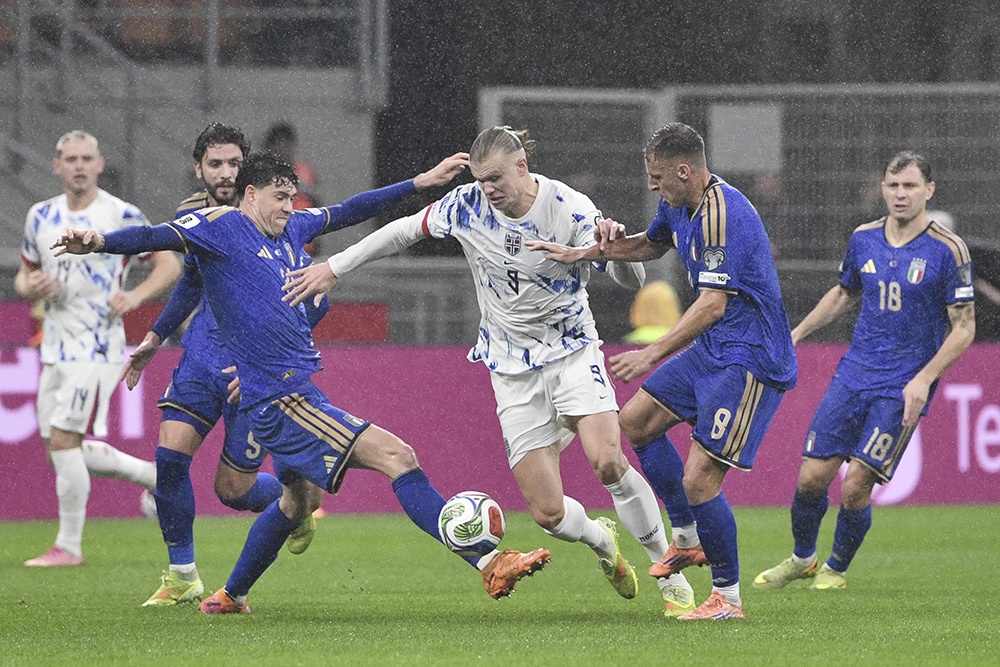 В последнем своем матче итальянцы проиграли на своем поле норвежцам со счетом 1:4.