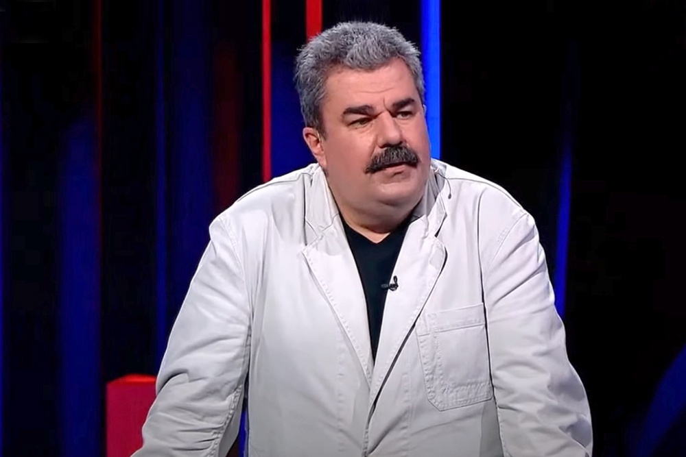 Алексей Леонков