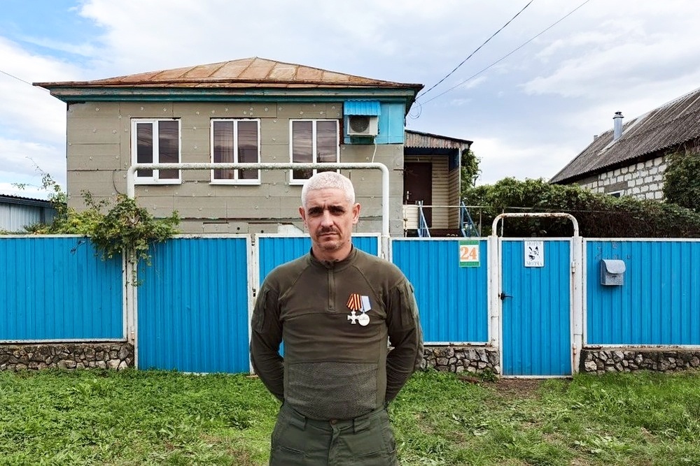 Женщина не стала ждать ветерана СВО с фронта и купила себе дом за его выплату по ранению