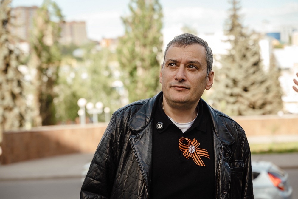 Александр Хинштейн: Ручной режим управления - не очень правильный, но самый эффективный для достижения целей.