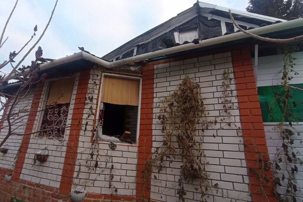 В результате удара по Белгородскому району ранены двое. В результате удара по Белгородскому району ранены двое.