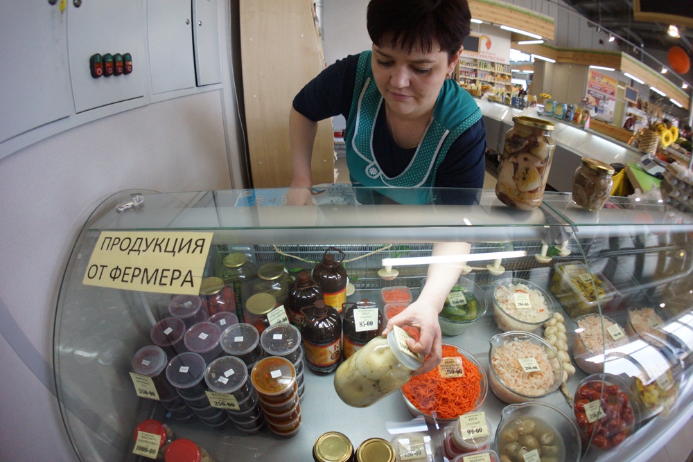 После старта нового федерального проекта в 2026 году фермерских островков в магазинах должно прибавиться.